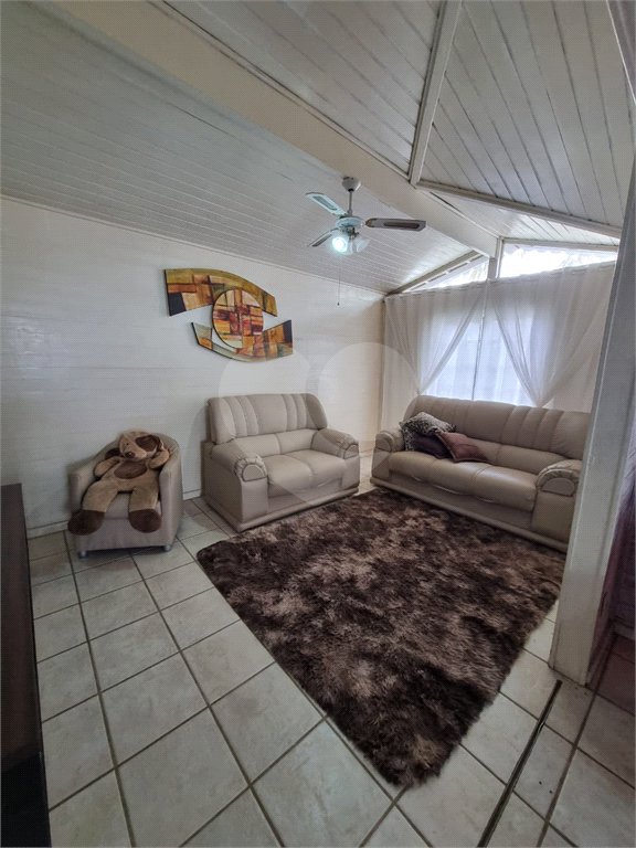 Casa à venda com 4 quartos, sendo 1 suíte, no condomínio Parque Ibiti do Paço, Sorocaba - SP