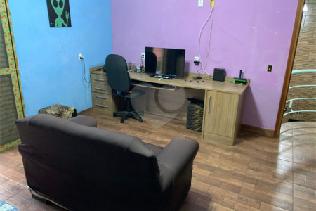 Casa à venda com 3 quartos, sendo 2 suítes, em Jardim Celani, Salto, SP
