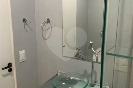 Apartamento à venda ou para alugar com 3 quartos, sendo 1 suíte, em Vila Mariana, São Paulo, SP