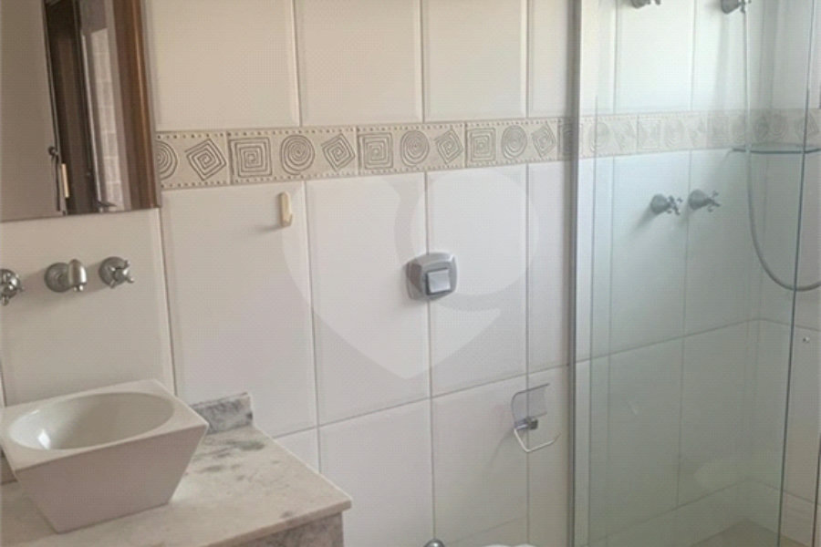 Sobrado à venda com 3 suítes em Freguesia do Ó, São Paulo, SP