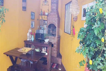 Casa à venda com 3 quartos, sendo 1 suíte,  em Santa Teresa, Rio de Janeiro, RJ