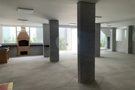 Casa à venda com 2 suítes no condomínio Residencial Napoles, São Paulo - SP