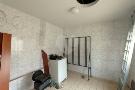 Casa à venda com 4 quartos, sendo 1 suíte,  no Centro, Itapetininga, SP