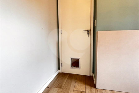 Apartamento à venda com 3 quartos, sendo 1 suíte,  em Jardim Oswaldo Cruz, São José dos Campos, SP