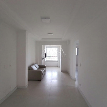 Apartamento à venda com 2 quartos, sendo 1 suíte,  no Centro, Sorocaba, SP