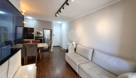 Apartamento à venda com 3 quartos, sendo 1 suíte, em Catumbi, São Paulo, SP