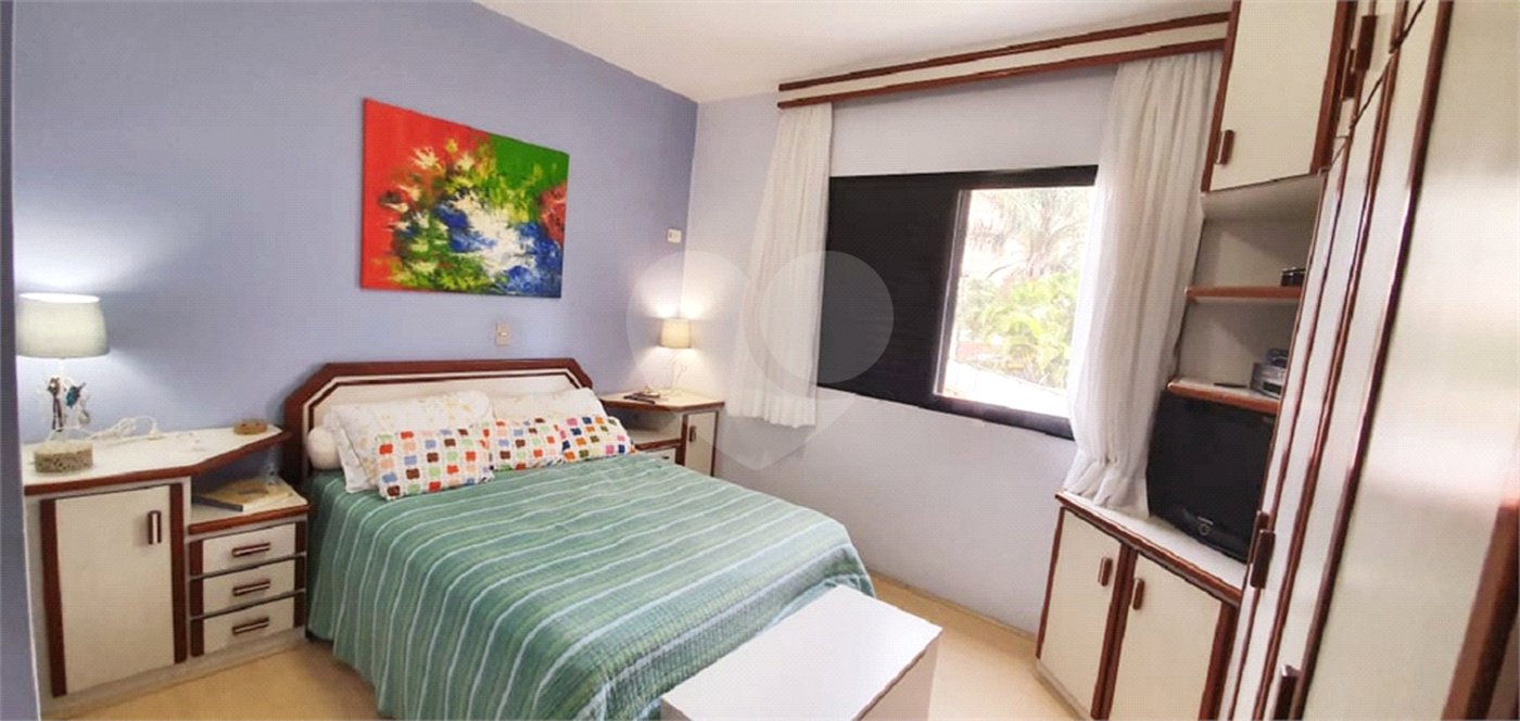 Apartamento à venda no Planalto Paulista de 147m² com 3 suítes e 3 vagas.