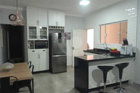 Casa à venda com 3 quartos, sendo 1 suíte, em Recanto das Flores, Ribeirão Preto, SP