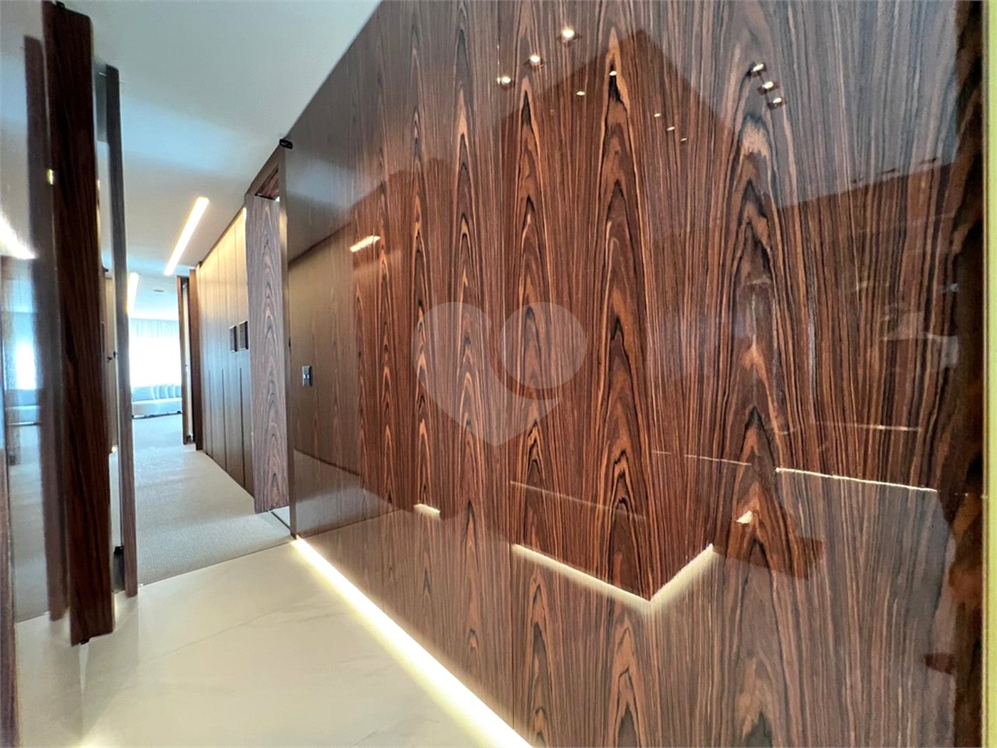 Apartamento à venda com 3 suítes em Vila Olímpia, São Paulo, SP