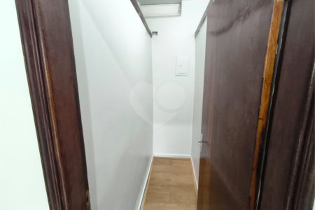 Casa à venda com 3 quartos, sendo 1 suíte,  em Vila Vendramini, Itapetininga, SP