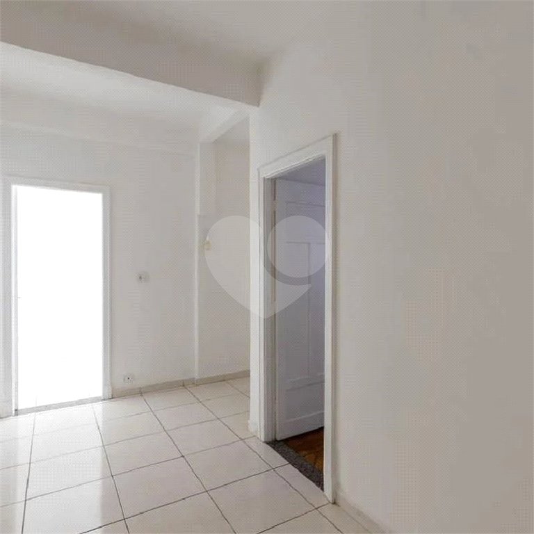 Apartamento à venda com 2 quartos em República, São Paulo, SP