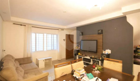 Casa à venda com 3 quartos, sendo 1 suíte,  em Jardim Leonor Mendes de Barros, São Paulo, SP