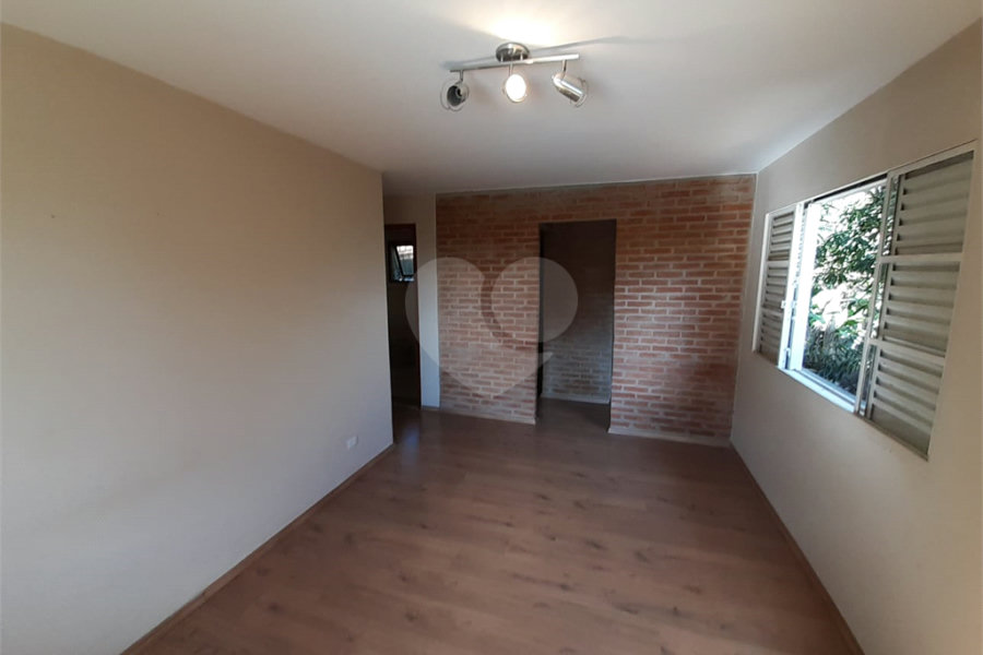 Casa Térrea à venda com 4 quartos, sendo 2 suítes, em Serra da Cantareira, Mairiporã, SP