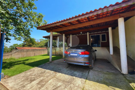 Chácara à venda com 3 quartos, sendo 1 suíte, em Chácara Companheiros, Jundiaí, SP