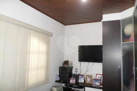Sobrado à venda com 3 quartos, sendo 2 suítes, em Parada Inglesa, São Paulo, SP