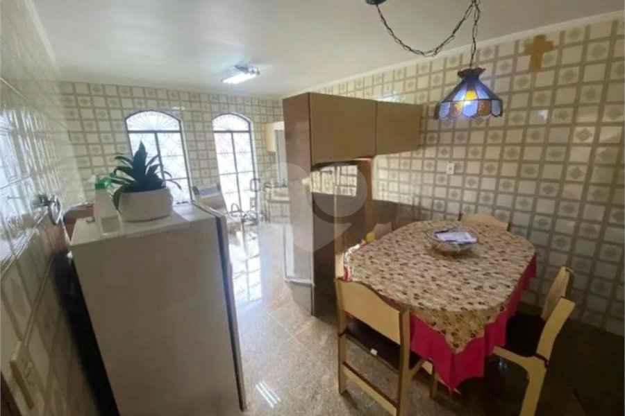 Sobrado à venda com 3 quartos, sendo 1 suíte, em Jardim França, São Paulo, SP
