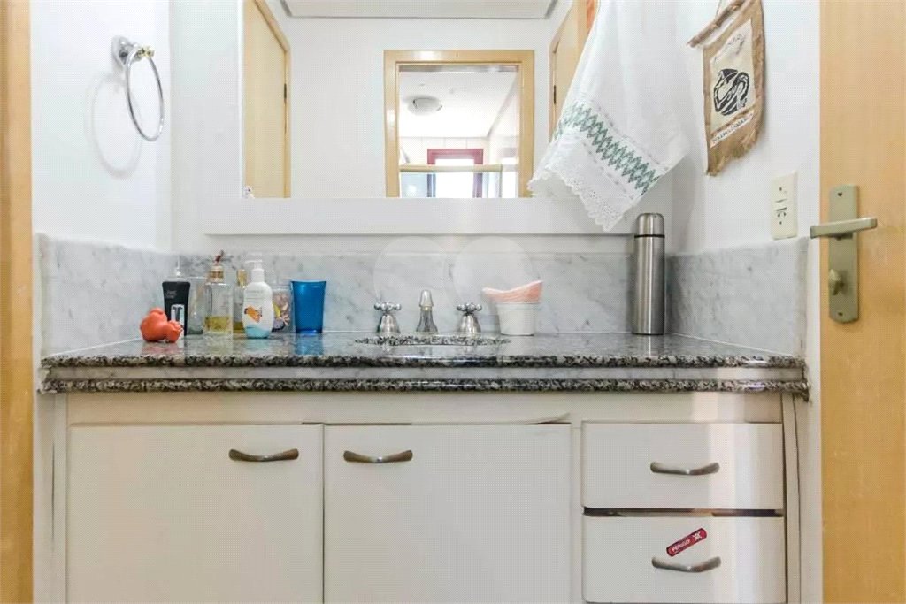 Apartamento à venda com 3 quartos, sendo 2 suítes, em Santana, São Paulo, SP