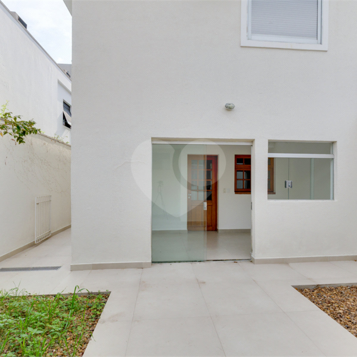 Casa de Vila à venda com 3 quartos, sendo 2 suítes, em Santo Amaro, São Paulo, SP