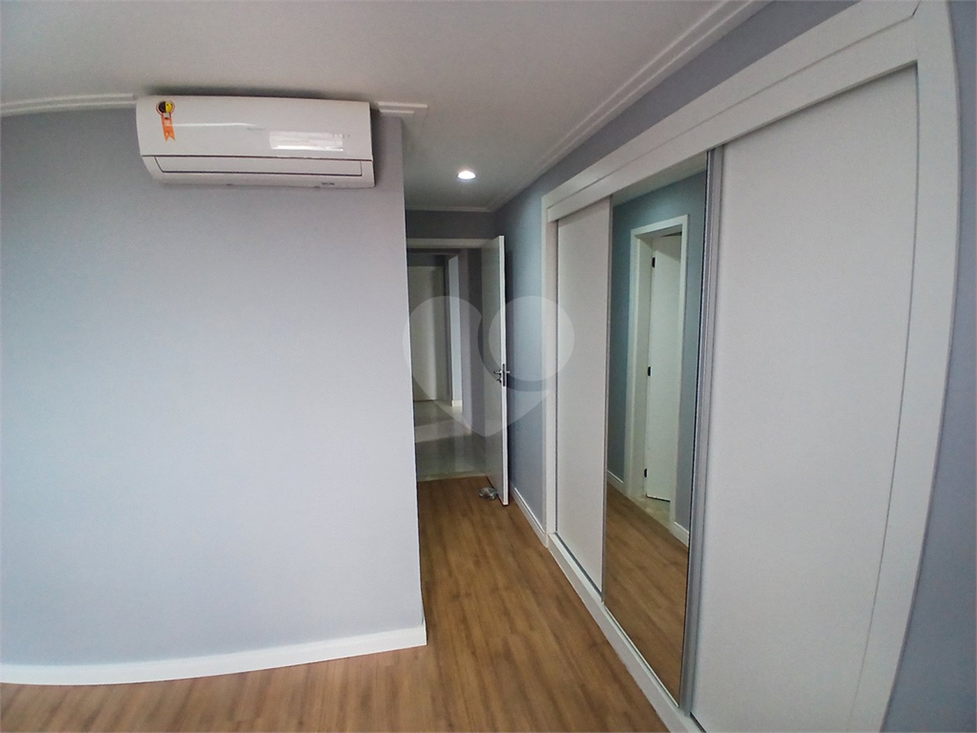 Cobertura à venda com 3 quartos, sendo 1 suíte, em Santana, São Paulo, SP