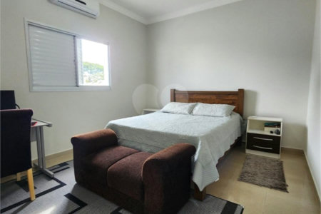 Casa à venda com 4 quartos, sendo 2 suítes, no condomínio Ibiti Royal Park, Sorocaba - SP