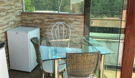 Casa à venda com 3 quartos, sendo 1 suíte,  em Vila Suissa, Mogi das Cruzes, SP