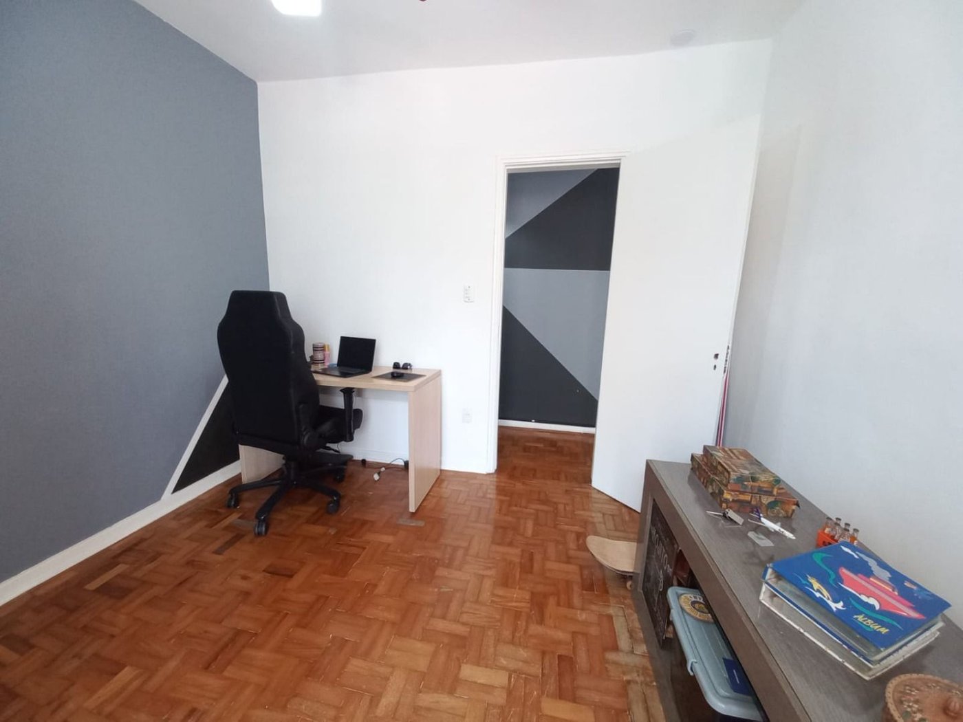Apartamento com 3 dormitórios à venda, 80 m² por R$ 490.000,00 - Gonzaga - Santos/SP