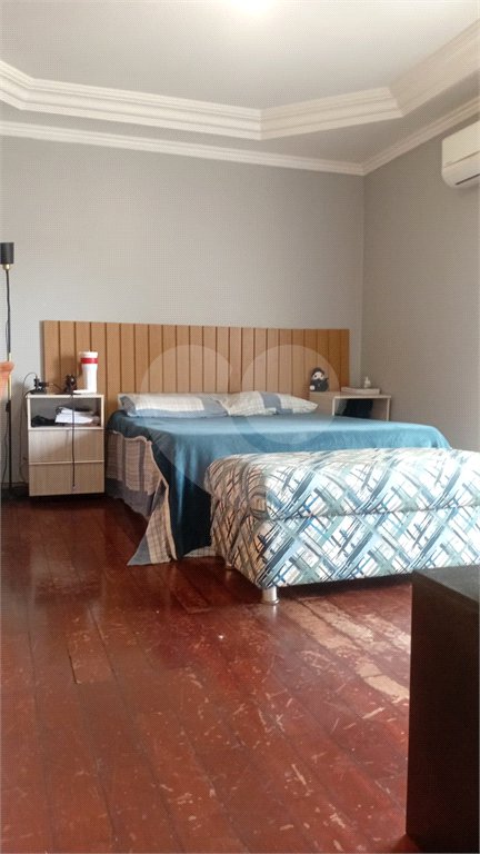 Casa à venda com 4 quartos, sendo 2 suítes, no condomínio Canamari, São Paulo - SP