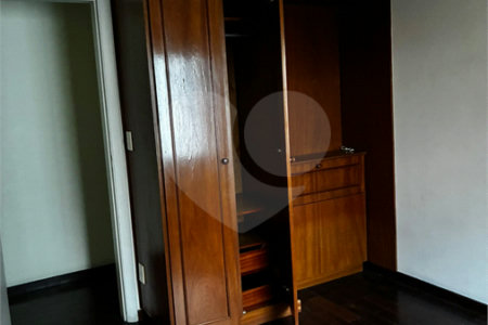 Apartamento à venda com 4 quartos, sendo 2 suítes, em Aclimação, São Paulo, SP