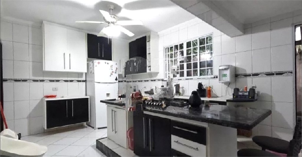 Casa à venda com 3 quartos, sendo 1 suíte, em Jardim Cumbica, Guarulhos, SP