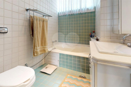 Apartamento à venda com 3 quartos, sendo 1 suíte, em Santa Cecília, São Paulo, SP