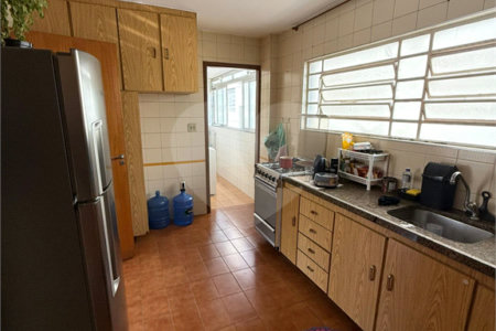 Apartamento à venda com 2 quartos, sendo 1 suíte,  em Vila Madalena, São Paulo, SP
