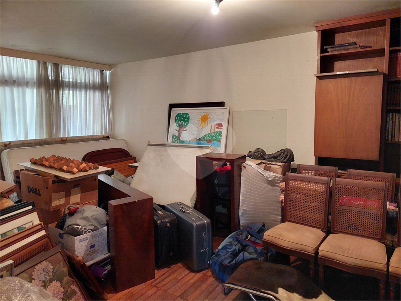 Casa à venda com 3 suítes em Jardim Leonor, São Paulo, SP