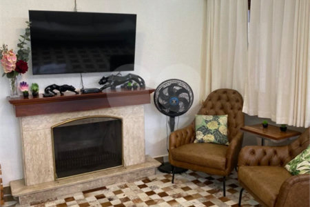 Casa à venda com 7 suítes no condomínio Capela do Barreiro, Itatiba - SP