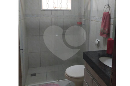 Casa à venda com 3 quartos, sendo 1 suíte, em Jardim Elizabeth, Salto, SP