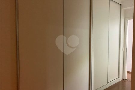 Apartamento à venda com 3 quartos, sendo 1 suíte, em Barra Funda, São Paulo, SP