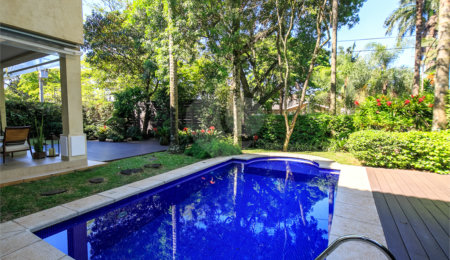 Casa à venda com 4 suítes no condomínio L`exclusive, São Paulo - SP