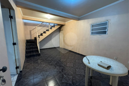 Casa à venda ou para alugar com 2 quartos, sendo 1 suíte, em Jardim Fogaça, Itapetininga, SP
