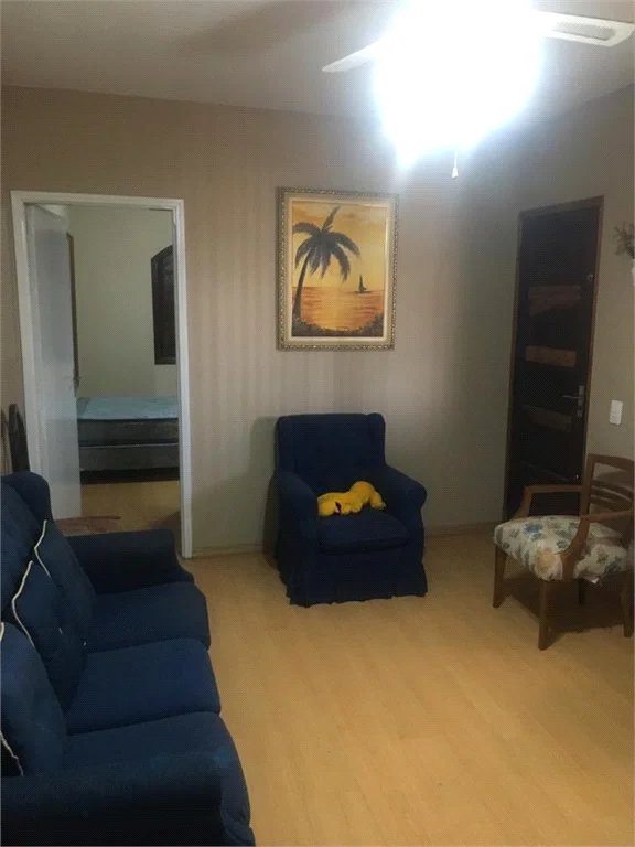 Casa à venda com 3 quartos em Vila Pirajussara, São Paulo, SP