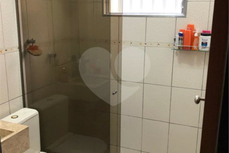 Casa à venda com 3 quartos, sendo 1 suíte, em Cidade Cruzeiro do Sul, Suzano, SP