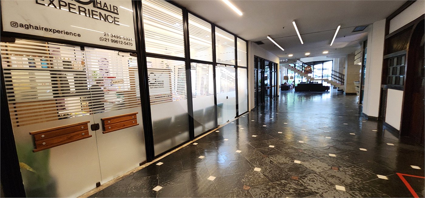 Apartamento à venda com 2 quartos, sendo 1 suíte, em Copacabana, Rio de Janeiro, RJ