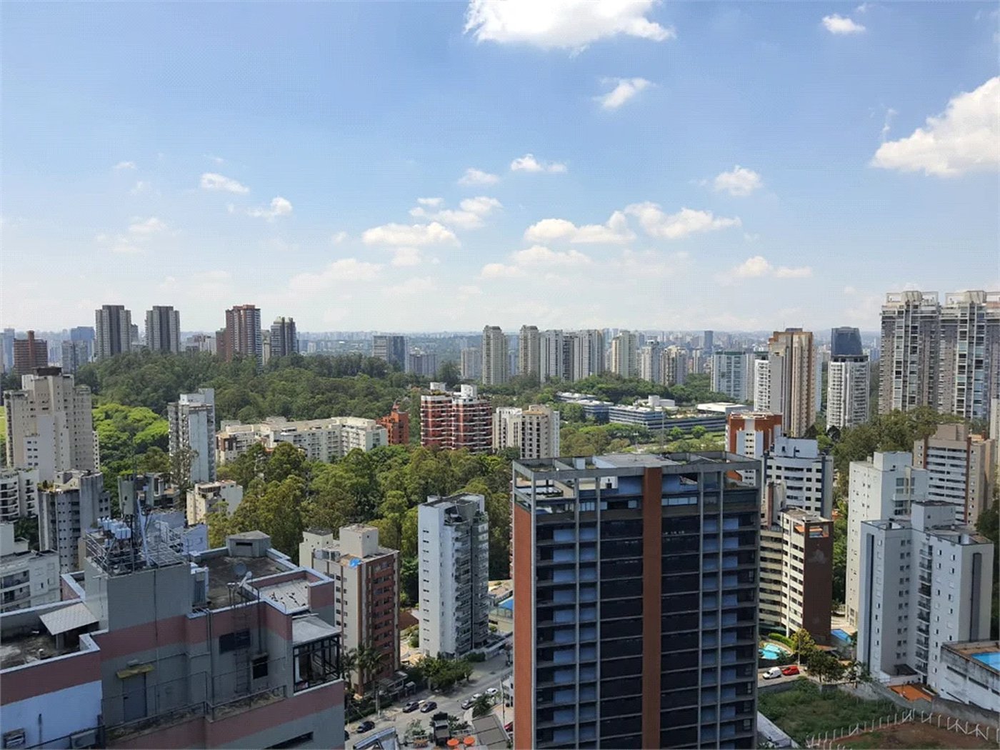 Apartamento à venda com 4 suítes em Vila Andrade, São Paulo, SP