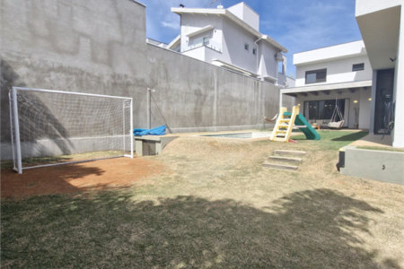 Casa à venda com 5 quartos, sendo 3 suítes, no condomínio Residencial Terras de Vinhedo, Vinhedo - SP