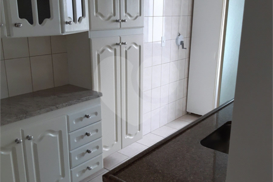 Apartamento à venda com 2 quartos em Vila Guarani, São Paulo, SP