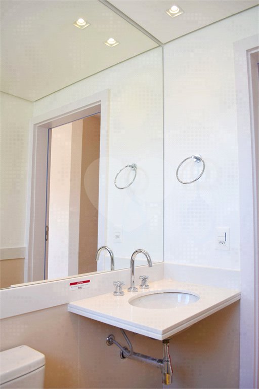 Apartamento à venda com 3 suítes em Vila Romana, São Paulo, SP