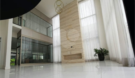 Casa à venda com 5 suítes no condomínio Tamboré II, Santana de Parnaíba - SP