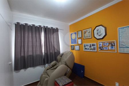 Sobrado à venda com 3 quartos, sendo 1 suíte, em Vila Gomes, São Paulo, SP