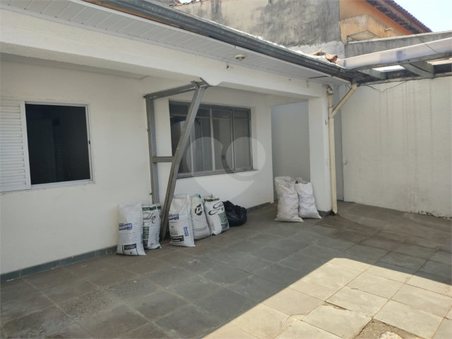 Casa Térrea à venda com 2 quartos, sendo 1 suíte,  em Vila Guilherme, São Paulo, SP