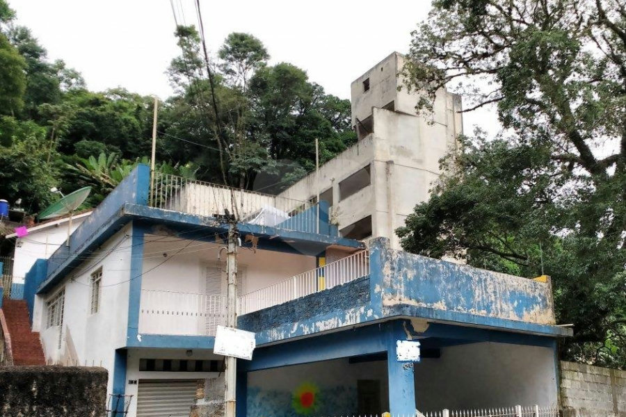 Sobrado à venda com 4 quartos em Tremembé, São Paulo, SP