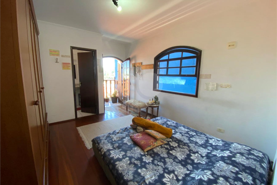 Sobrado à venda com 3 quartos, sendo 1 suíte, em Tremembé, São Paulo, SP