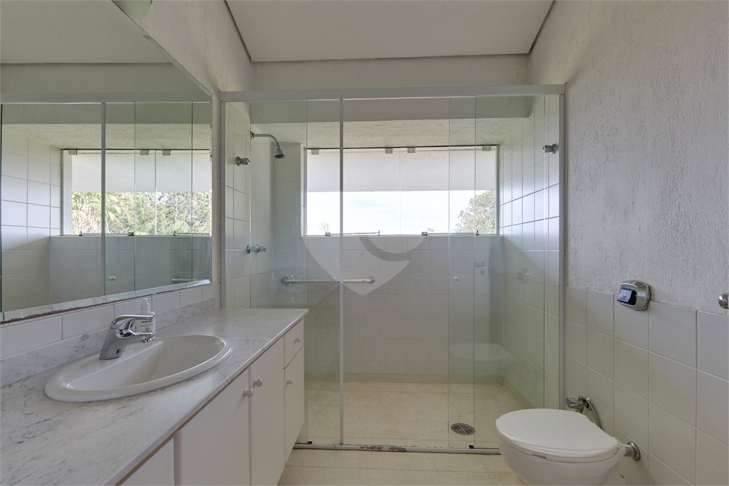 Casa à venda com 3 quartos, sendo 1 suíte, em Guarapiranga, São Paulo, SP